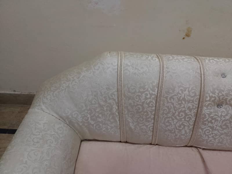 3 Seater Sofa 5