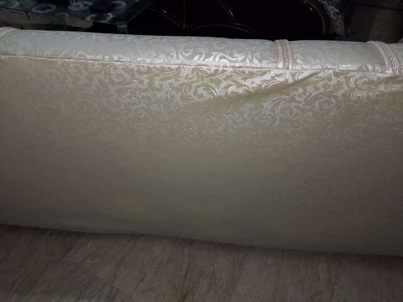 3 Seater Sofa 12
