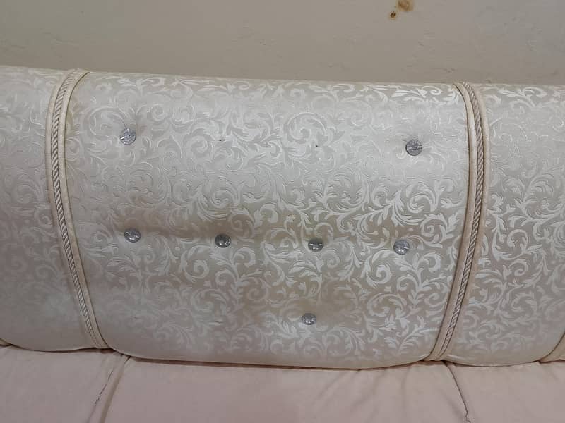 3 Seater Sofa 17