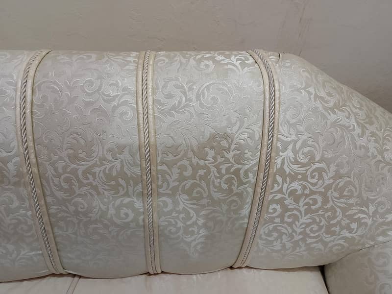 3 Seater Sofa 18