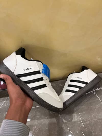 Adidas Samba White One Sided Size 41
