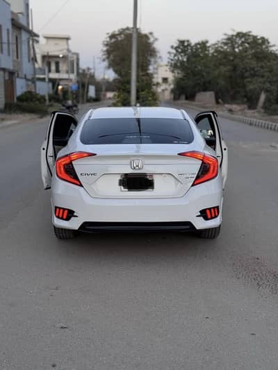 Honda Civic VTi Oriel Prosmatec 2020