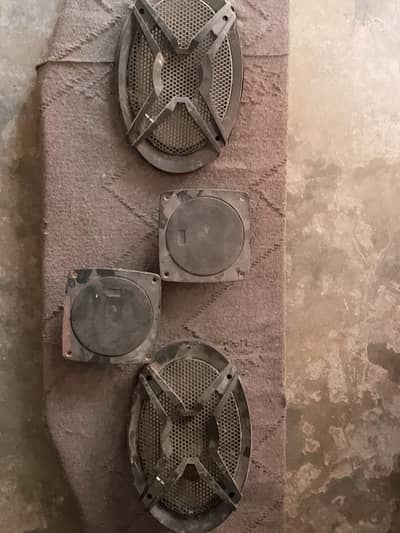 Suzuki cultus original speakers