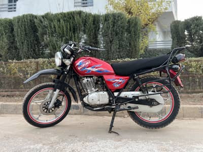 Suzuki GS 150 SE