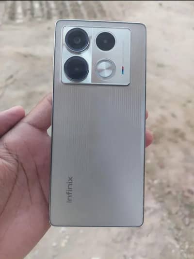 Infinix Note 40 Special edition 8/256