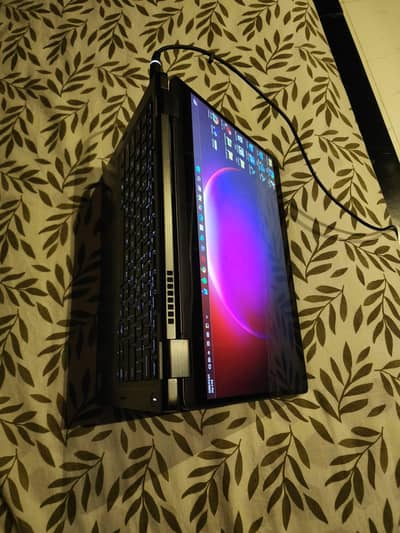 Dell Latitude 5300 touch 2 in 1 360 degree 16Gb ram 256Gb ssd