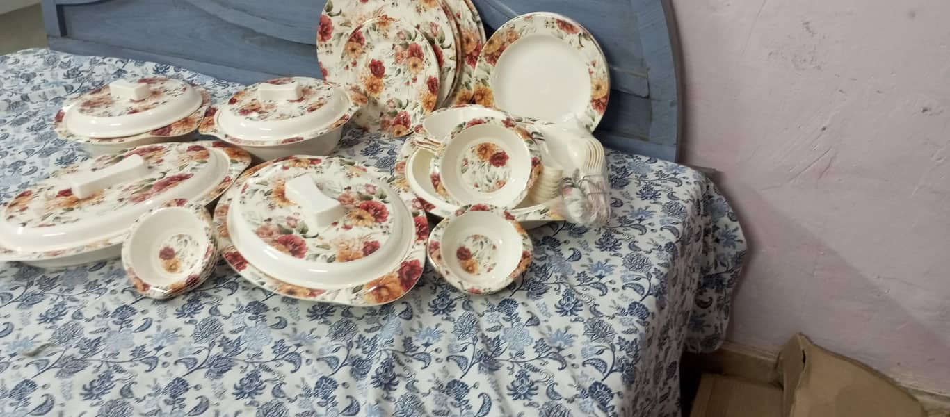 Dinner set 3