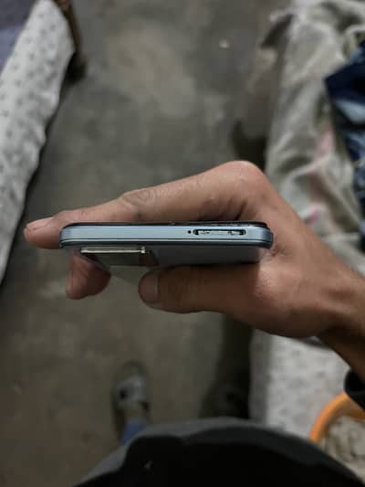 vivo y21 4/64 glass break