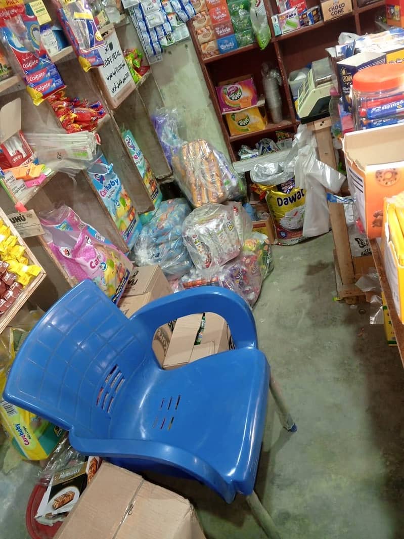 حافظ جنرل سٹور براۓفروخت 9