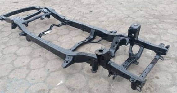 Chasis of land cruiser 3 door