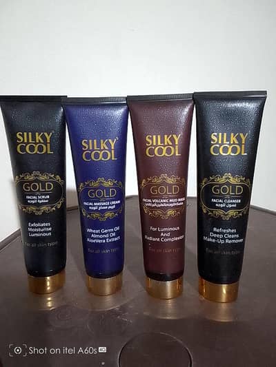 Facial sets/ scrub/ mask /skin glowing / polish creams