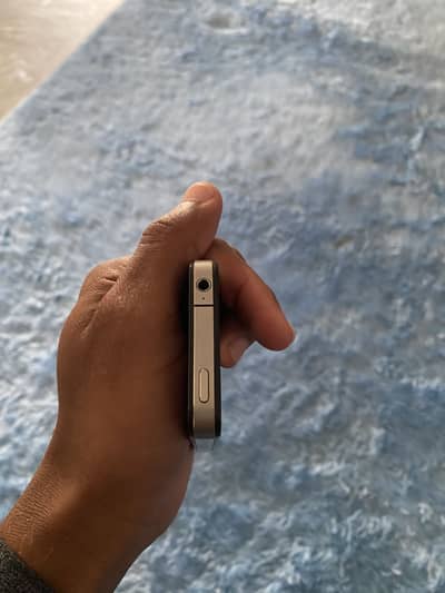 iPhone 4s iCloud lock