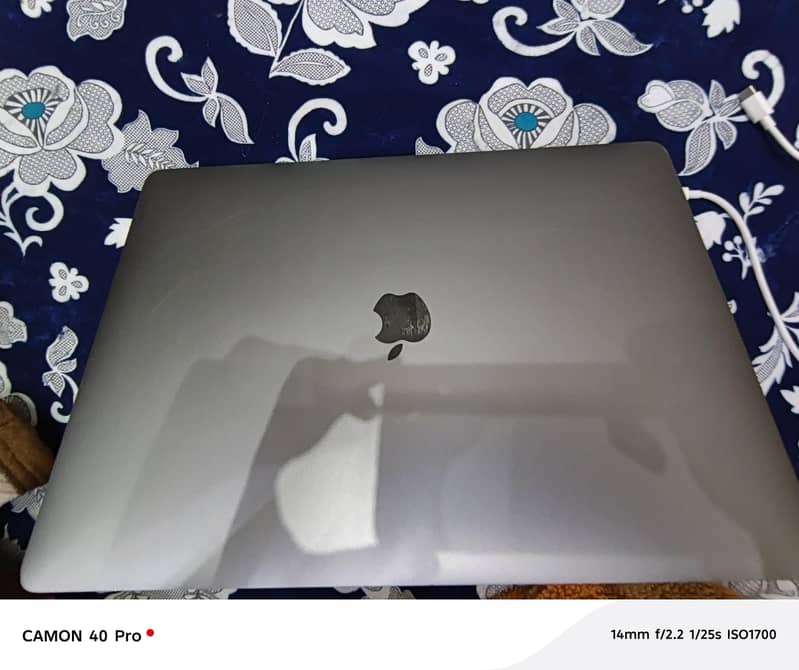 Macbook Pro 2018 15.4 Inch - Laptops - 1109492807