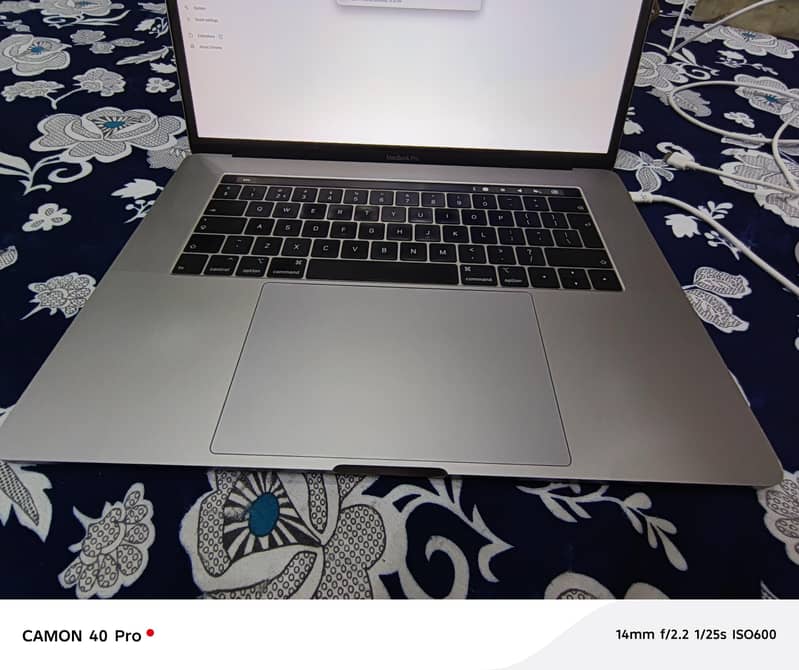 Macbook Pro 2018 15.4 Inch - Laptops - 1109492807