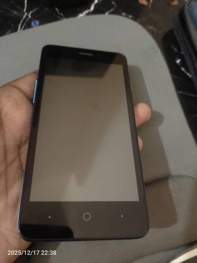 ZTE Avid Plus 1GB 8GB