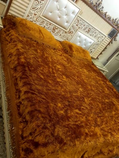 weeding bed sheets only one time used king  bed sheets