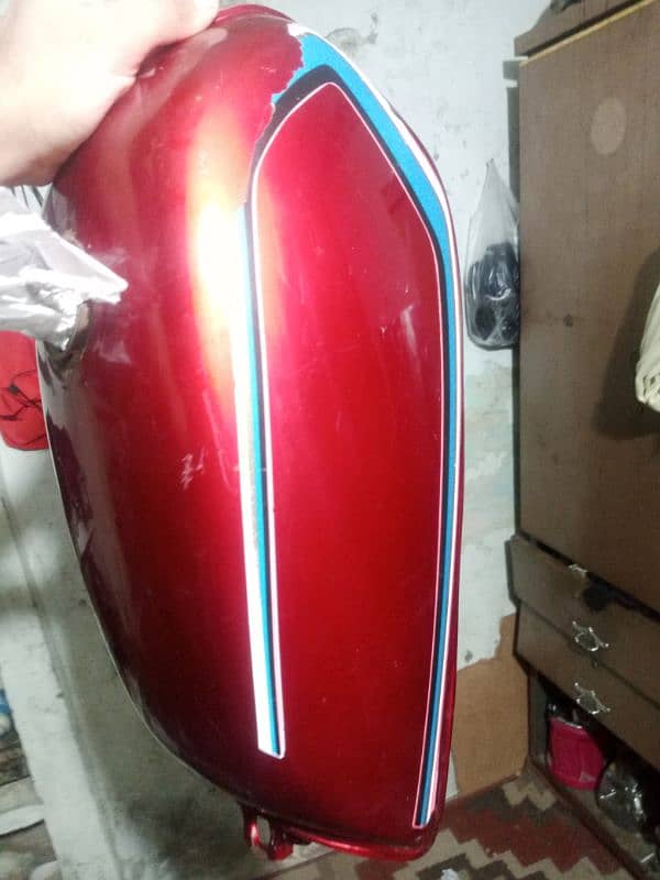 down model fuel tank 1