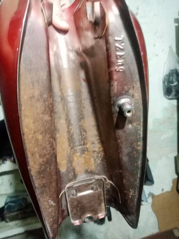 down model fuel tank 3