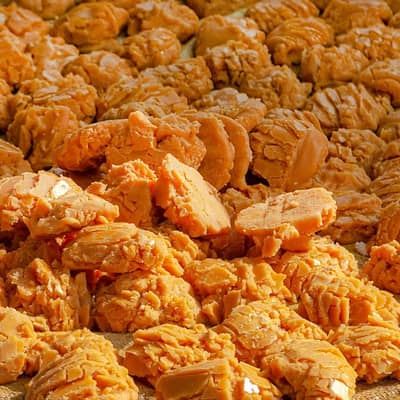 Jaggery (Gur) Available – Retail & Bulk (Karachi)
