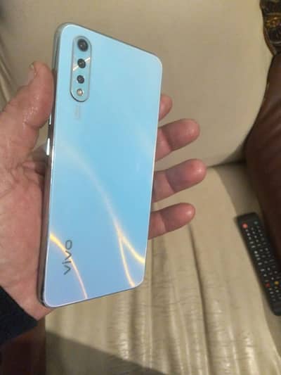 Vivo s1 4+128GB