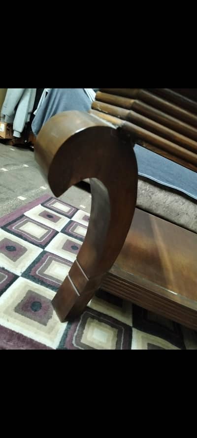 beautiful central table