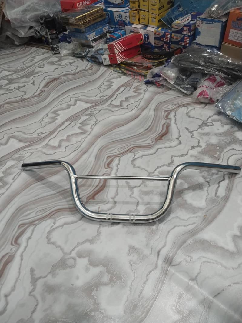 بائک پارٹس اویلیبل بہت ہی مناسب قیمت میں ون پیس بھی ملے گا 18