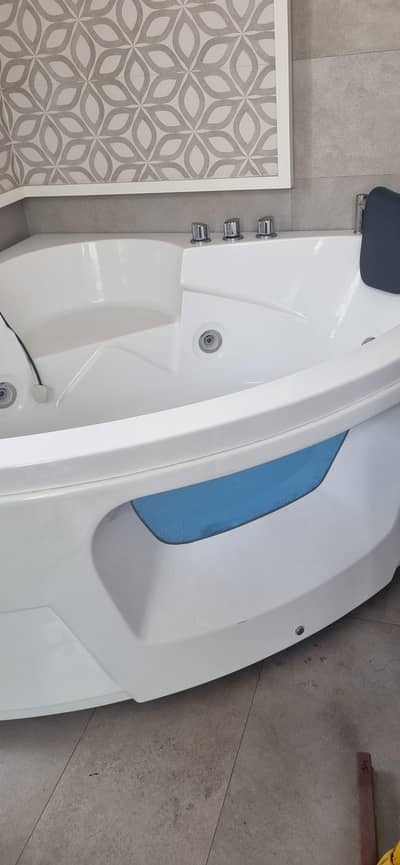 jacuzzi bathtub for sale