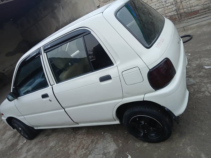 کورے کار 4