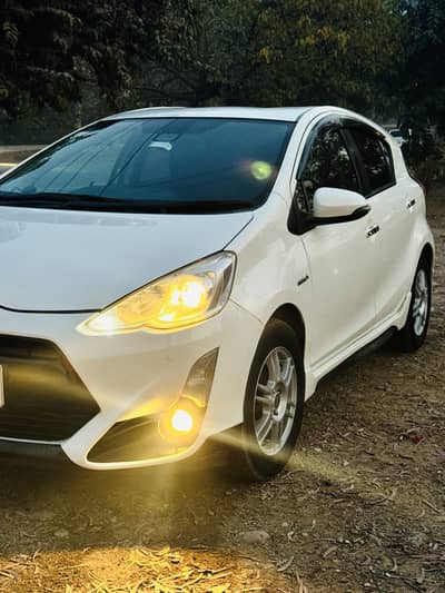 Aqua G Led Soft Leather Selection 2016