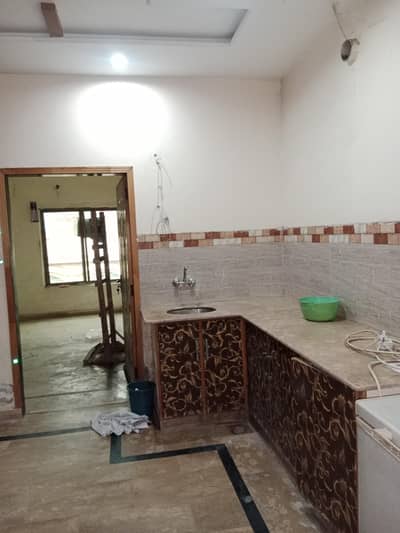 Room For Bachelors For Rent in Canal Bank Near Fateh Garh Harbanspura