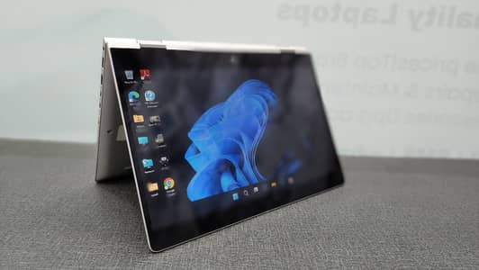 HP EliteBook 830 G6 x360 i5-8 / 8 gb Ram/ 256 ssd