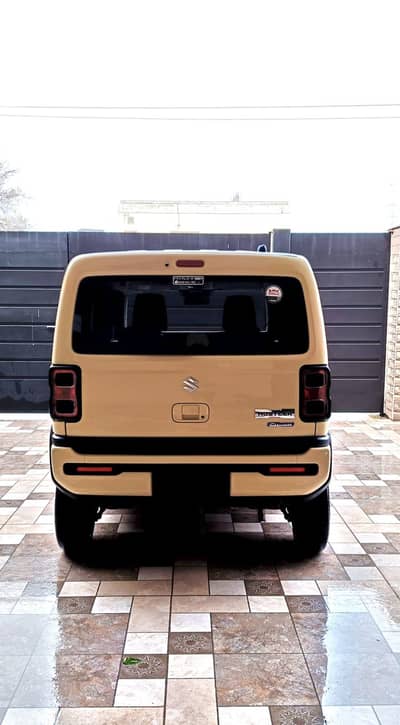 suzuki hustler hybrid 2023 model import 2025 mileage 9500 km