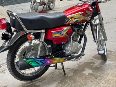 New bike 1st owner . low mileage