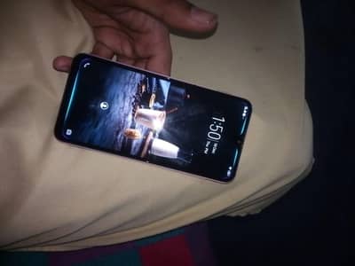 Vivo y97 aur 256 GB storage