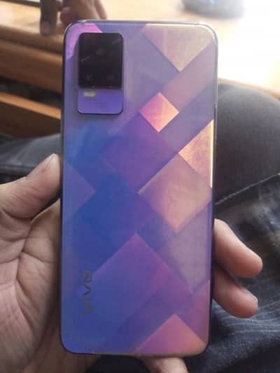 vivo v21e with box