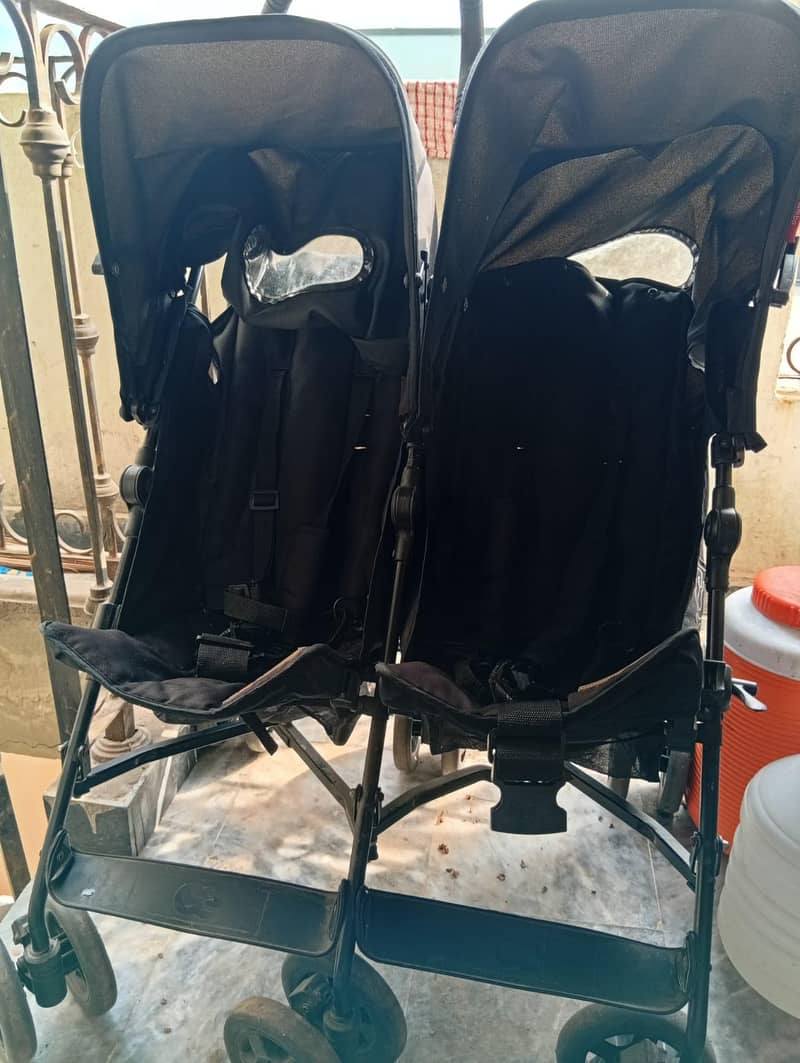 pram. twin stroller 1