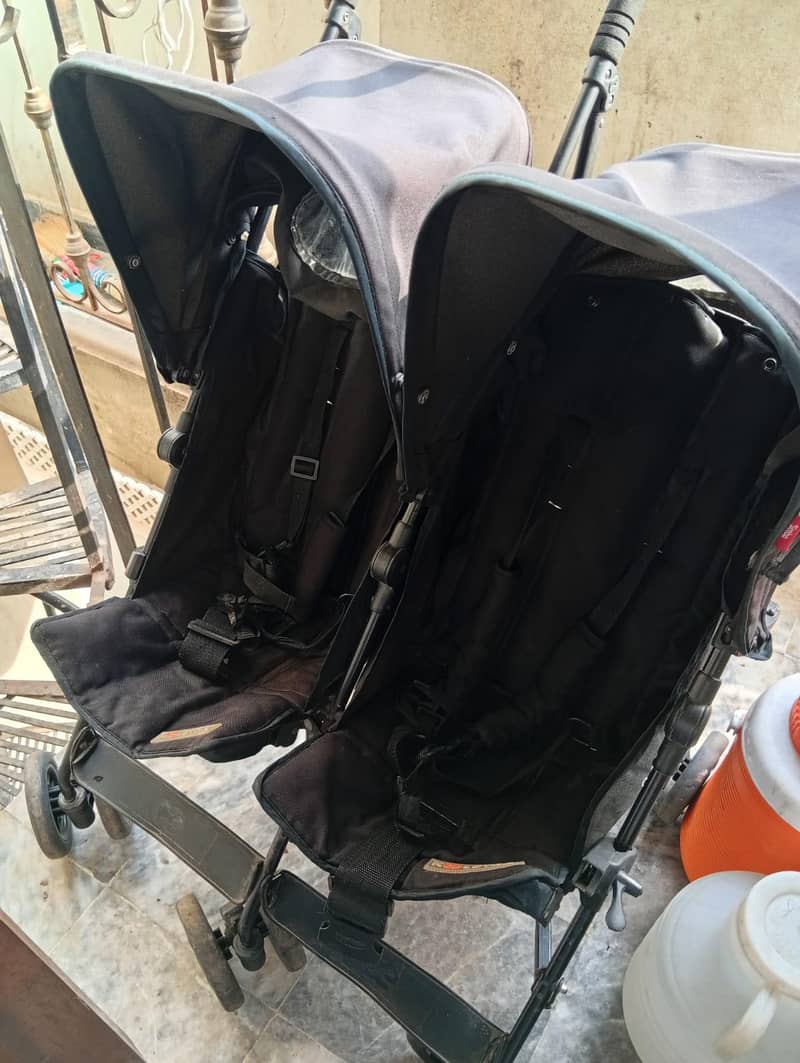pram. twin stroller 3
