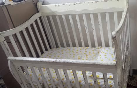baby cot used