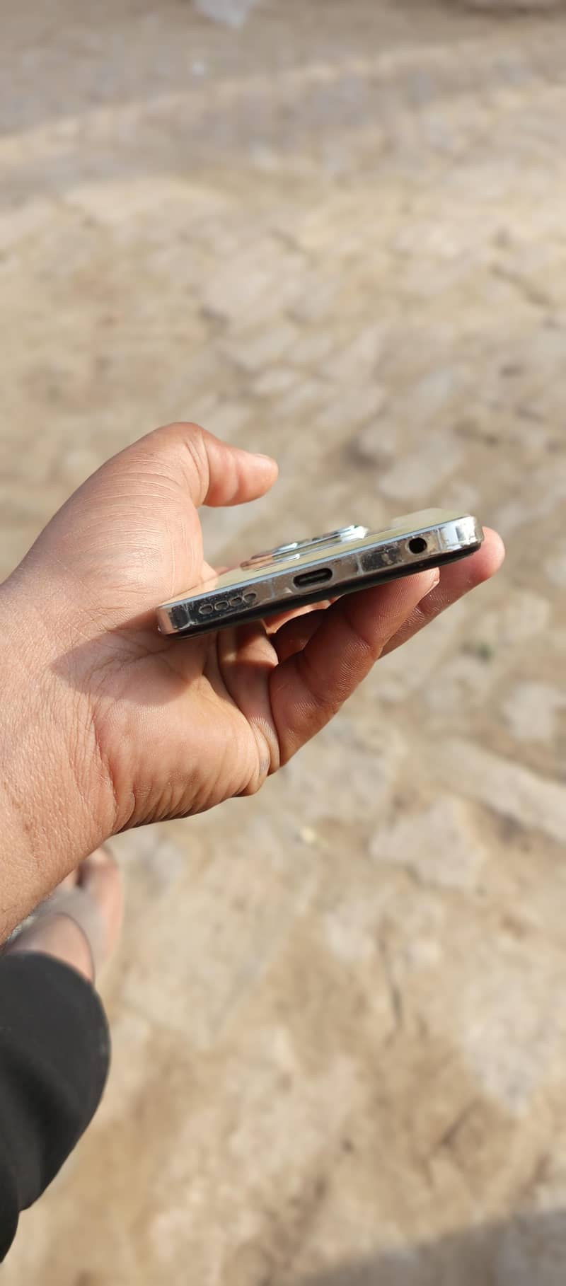 بالکل نیا، مکمل ڈبہ اور چارجر کے ساتھ (10/10 کنڈیشن 3