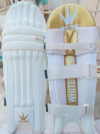 Mids White Gold batting Pads