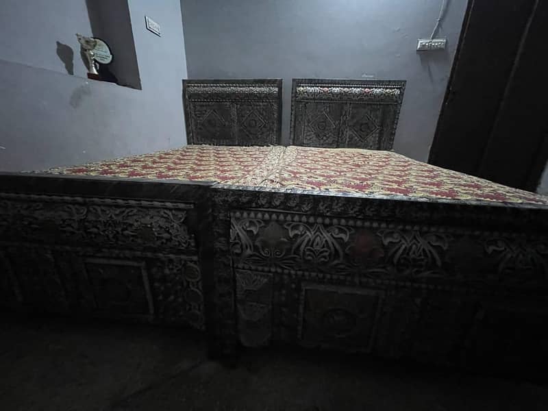 single iron bed 6