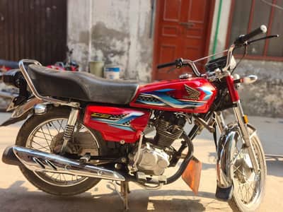 Honda 125 2024