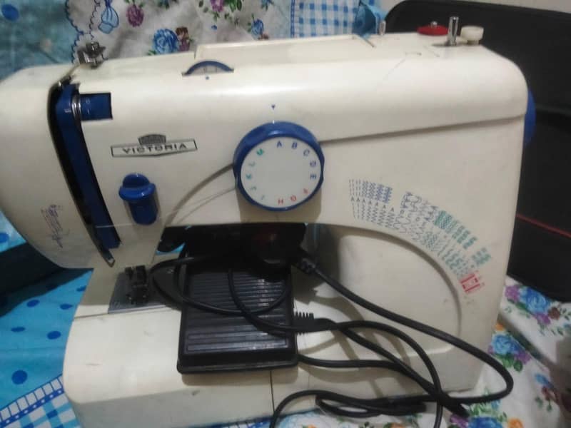 Embroidery machine (designs) imported 1