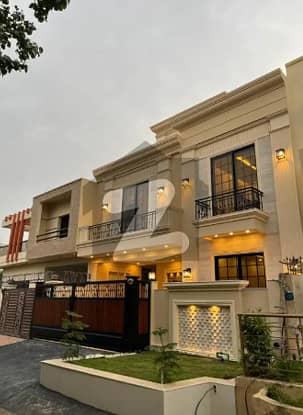 30*60 7 Marla Brandnew Luxury Designer house for sale in G-13/2