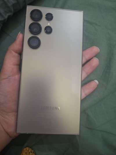 samsung s24 ultra grey in colour