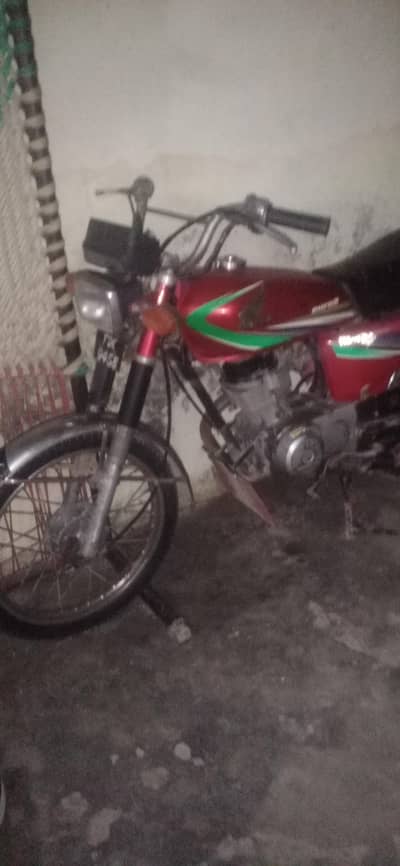 Honda 125 2008 model