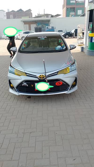 Toyota corolla gli . total genuine. 03432283265