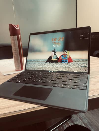 Microsoft surface pro 8