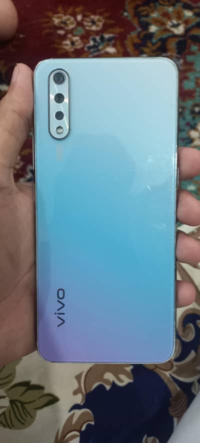 Vivo S1