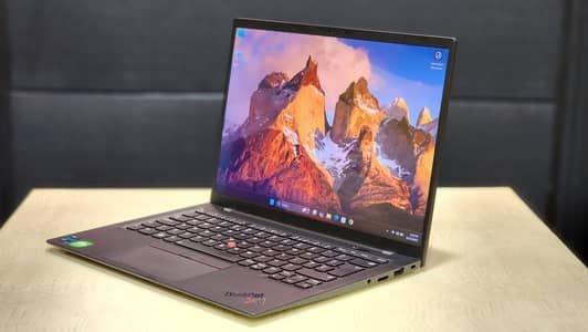 Lenovo ThinkPad X1 Carbon Gen 9 | 11th Gen i7 | 32GB | 256GB SSD | Ul